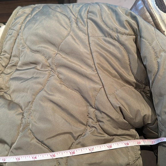 Brixton Reversible Sherpa Puffer Military Style Jacket - Picture 12 of 12